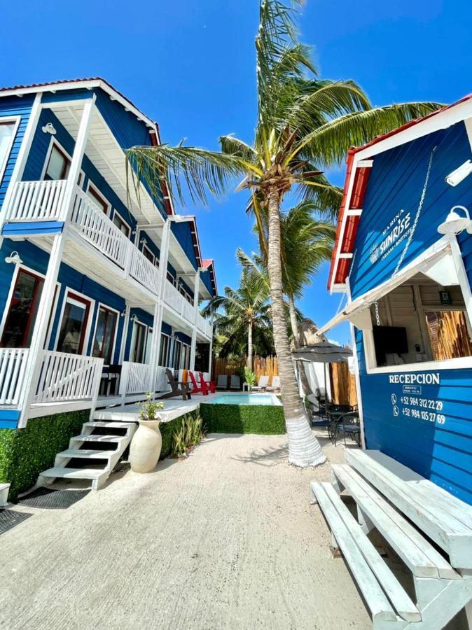 Marina Sunrise Hotel Isla Holbox Bagian luar foto